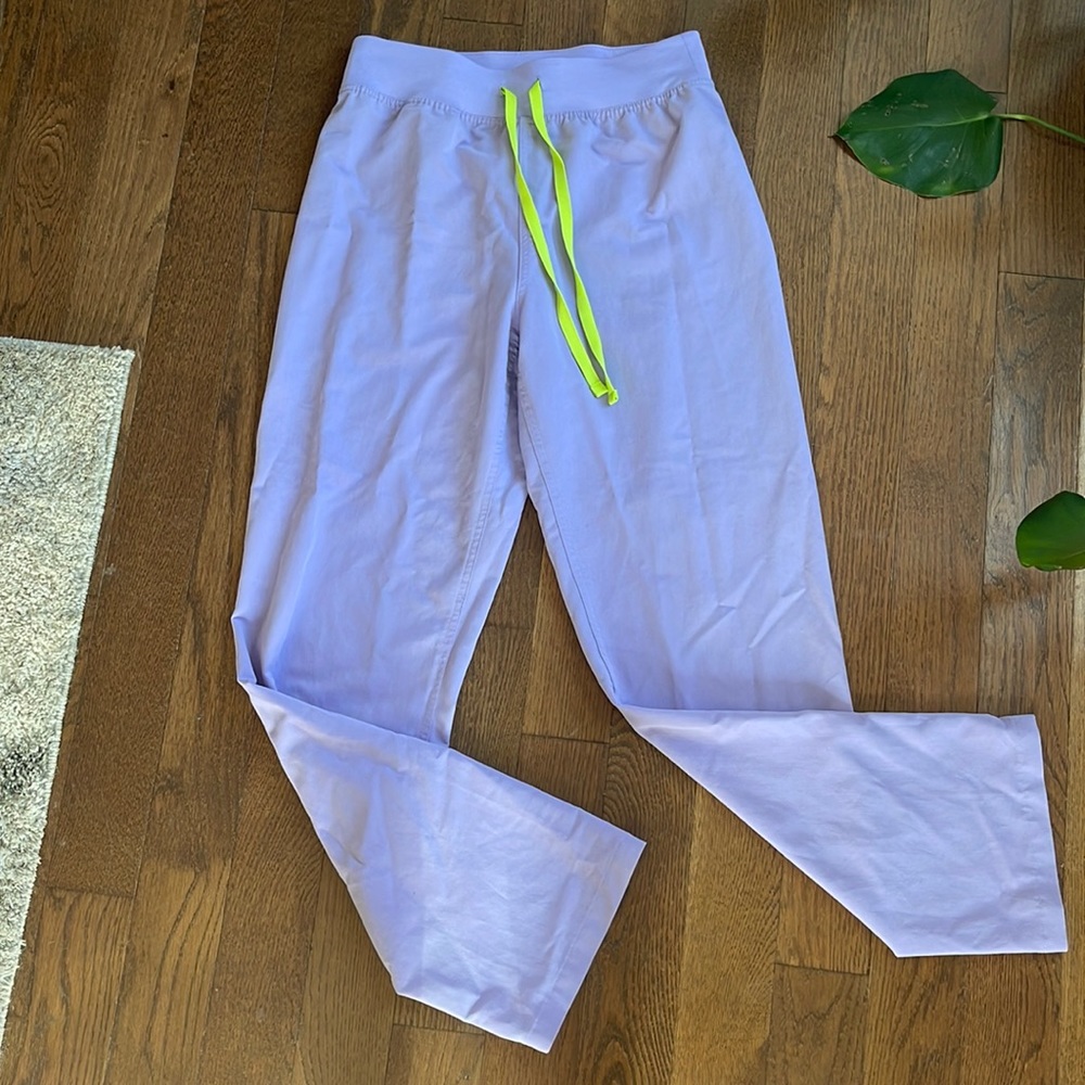 Scrub pants
